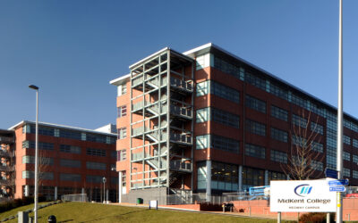 MidKent College – Library Shelving