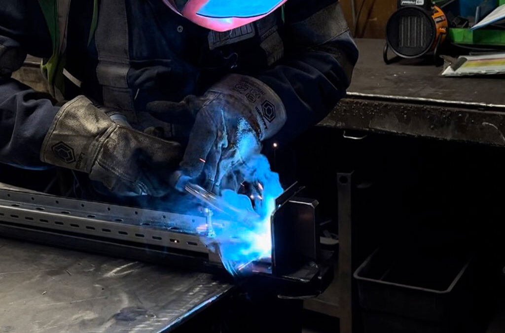 Why Insist On UK Manufactured Shelving Systems?